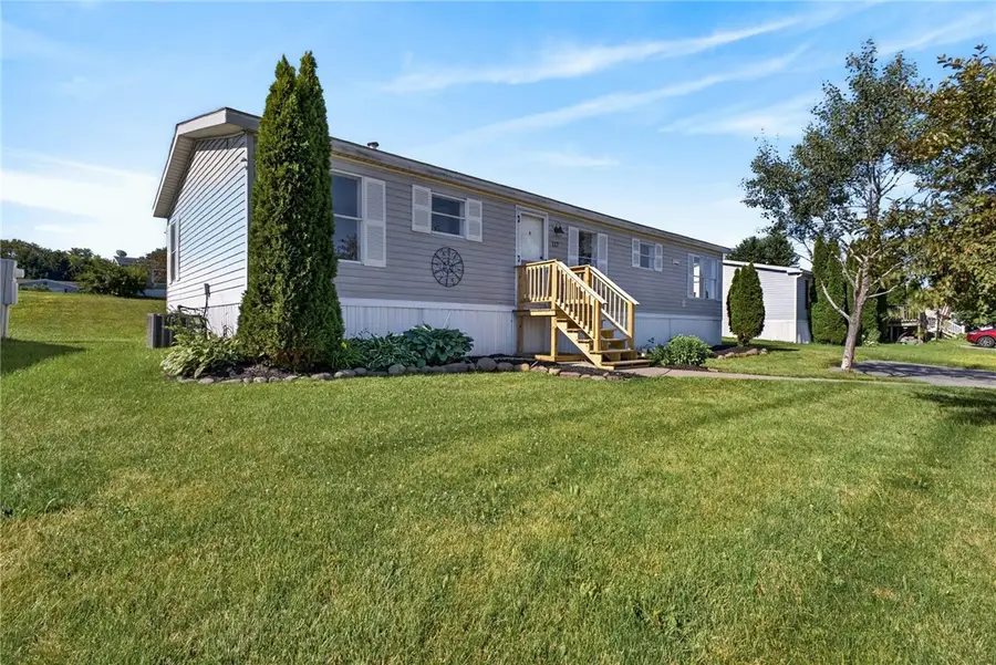 117 Montana Lane, Clifton Springs, NY 14432 - #2