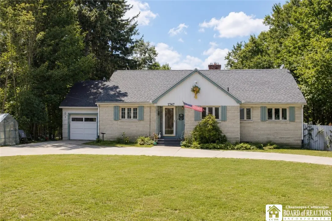 1747 S Main St Extension, Jamestown, NY 14701 - #1