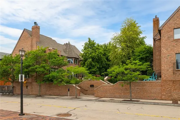 12 Grove Street, Rochester, NY 14605