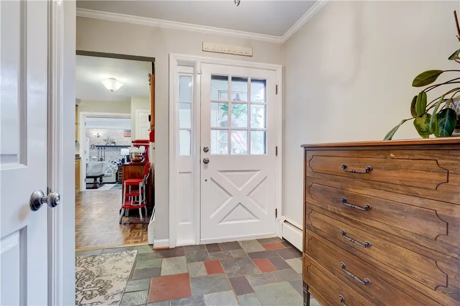 42 Sunset Boulevard, Pittsford, NY 14534 - #3