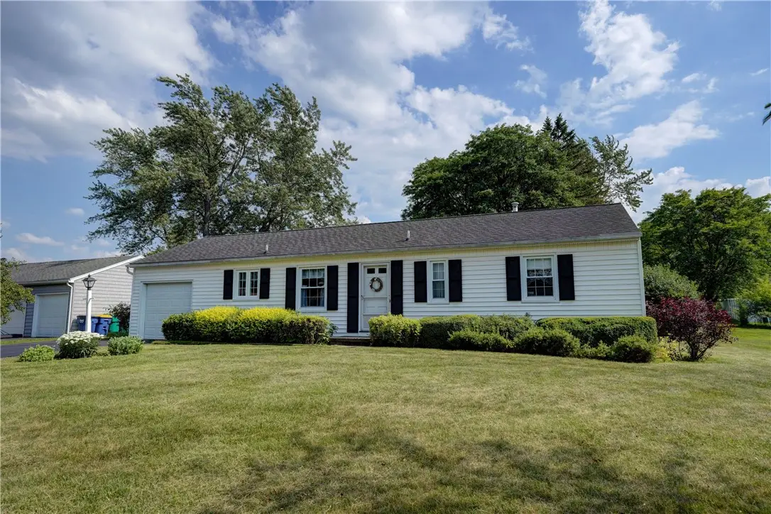 67 Tomahawk, Henrietta, NY 14467 - #1