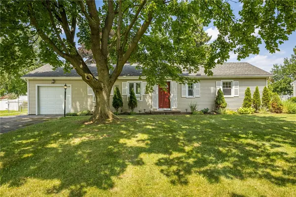 30 Newport Drive, Rochester, NY 14624