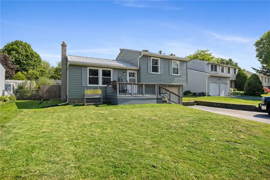 49 Coachlight Circle, Farmington, NY 14425 - #3