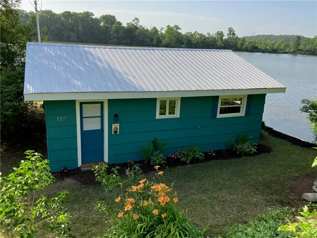 5227 State Route 31 W, Newark, NY 14513 - #1