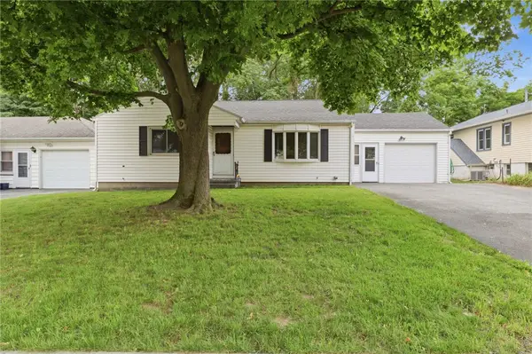 314 Roosevelt Road, East Rochester, NY 14445