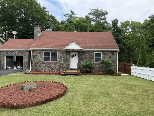 452 West Avenue, Newark, NY 14513