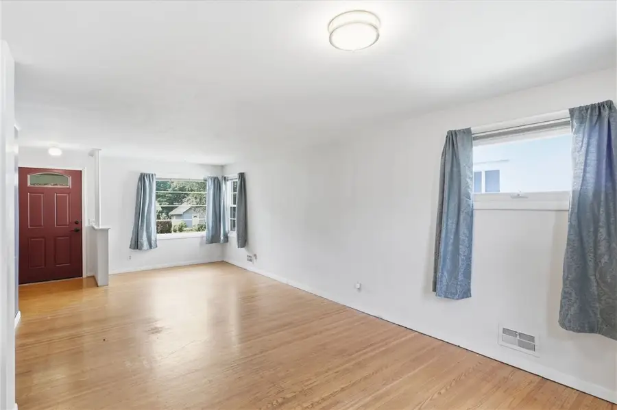 193 Rogene St, Rochester, NY 14616 - #3