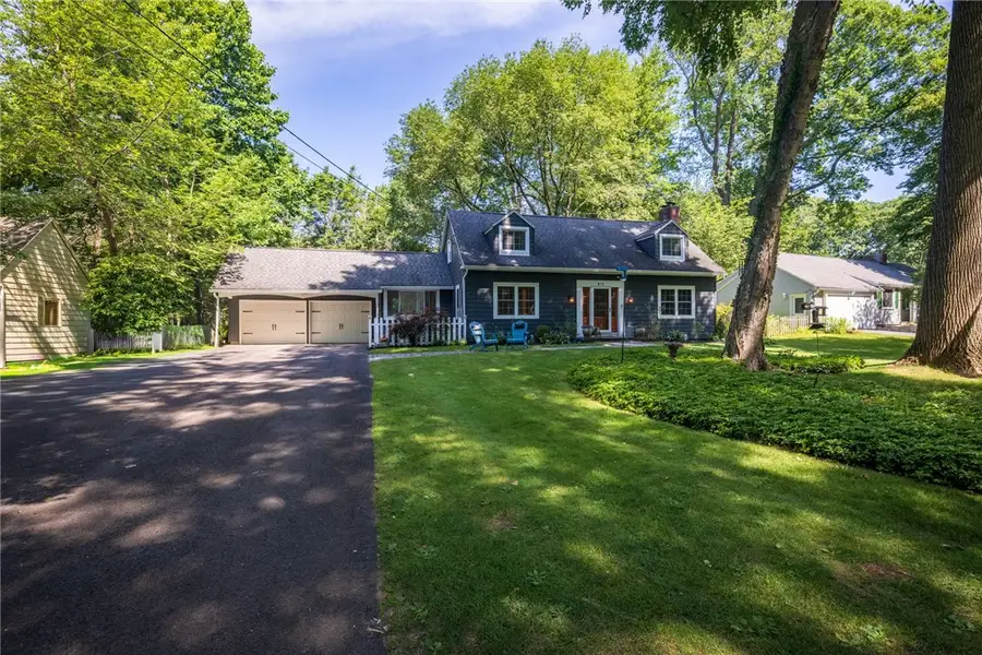 415 Oakridge Drive, Irondequoit, NY 14617 - #3