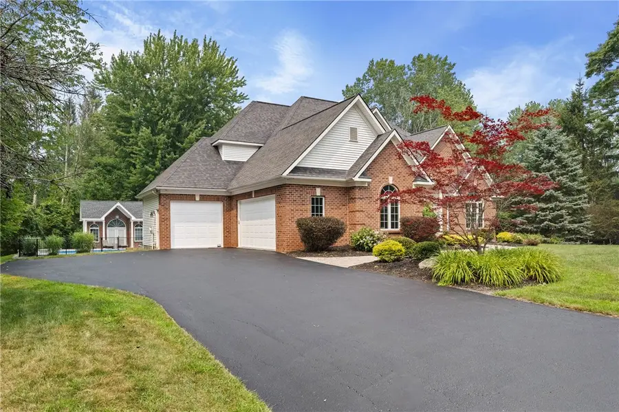 250 Country Woods Lane, Rochester, NY 14626 - #3