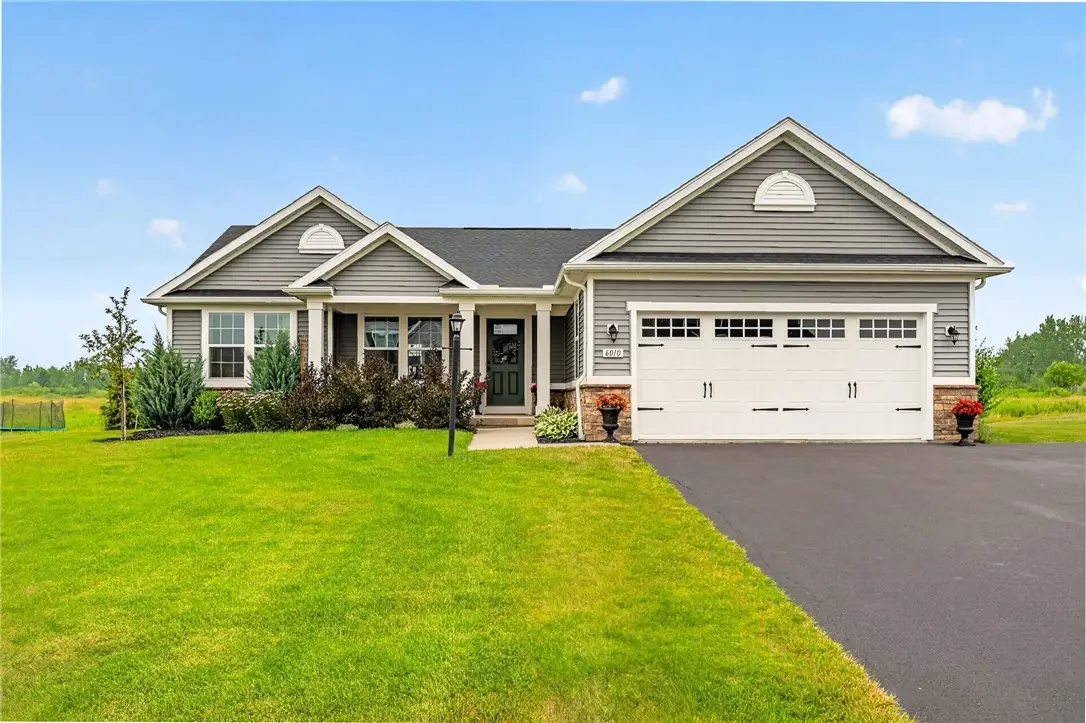 6010 Ivory Drive, Farmington, NY 14425 - #1
