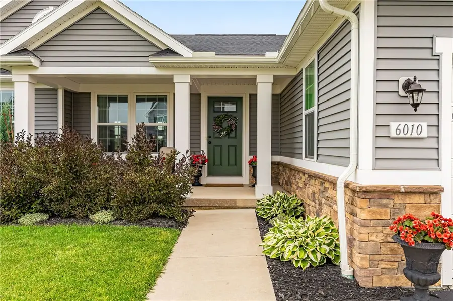6010 Ivory Drive, Farmington, NY 14425 - #3