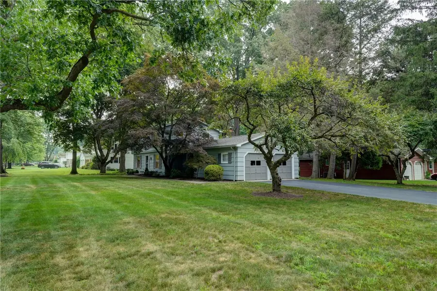 63 Callingham Road, Pittsford, NY 14534 - #3