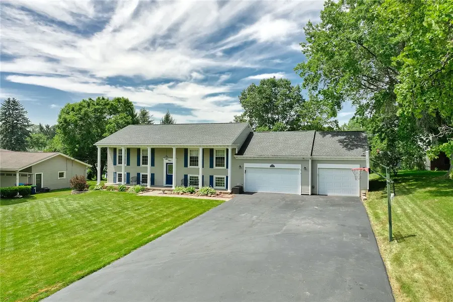 9 Tall Acres Drive, Pittsford, NY 14534 - #2