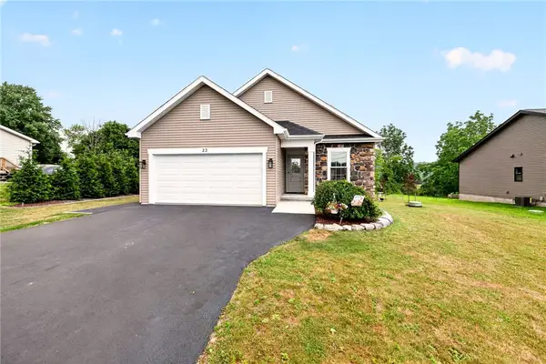 22 Bennett Avenue, Bloomfield, NY 14469