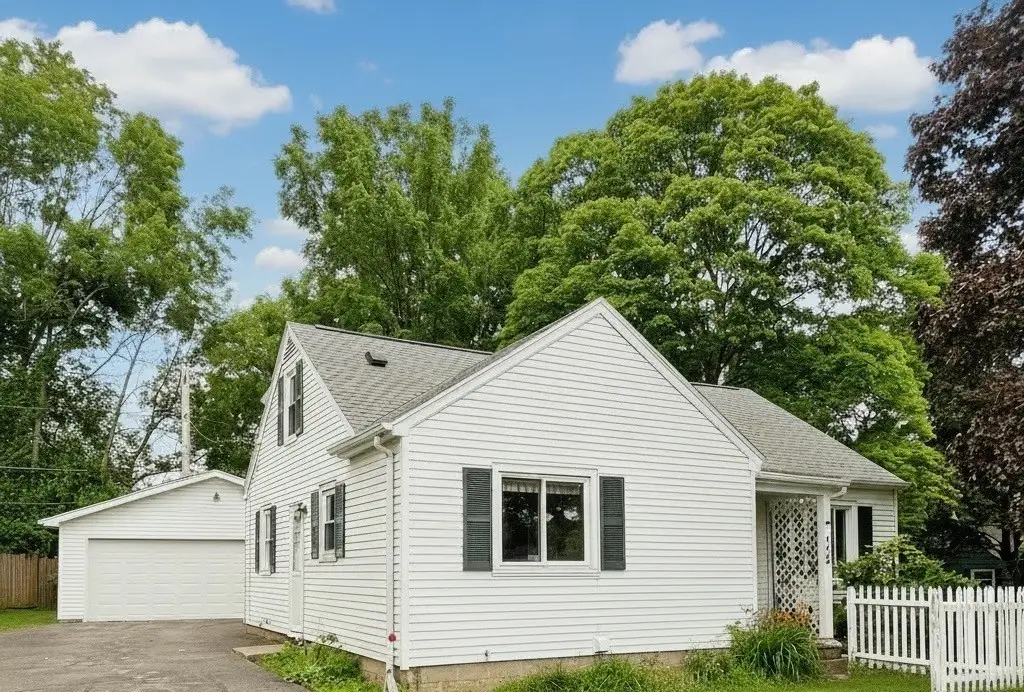 112 Clarington Street, Rochester, NY 14609 - #1