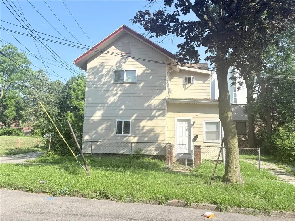 4 Lorimer Street, Rochester, NY 14608 - #1