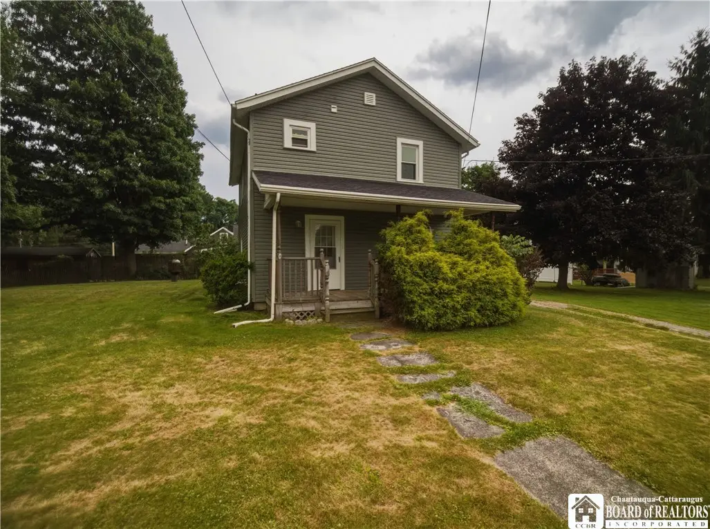 9 E 10th Street, Jamestown, NY 14701 - #1