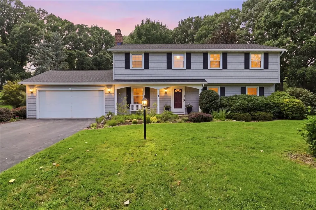 36 Autumn Oak Circle, Penfield, NY 14526 - #1