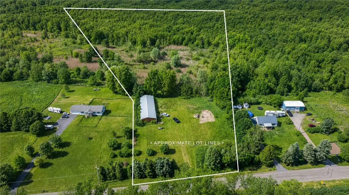 2913 Mccorkindale Road, Caledonia, NY 14423 - #1