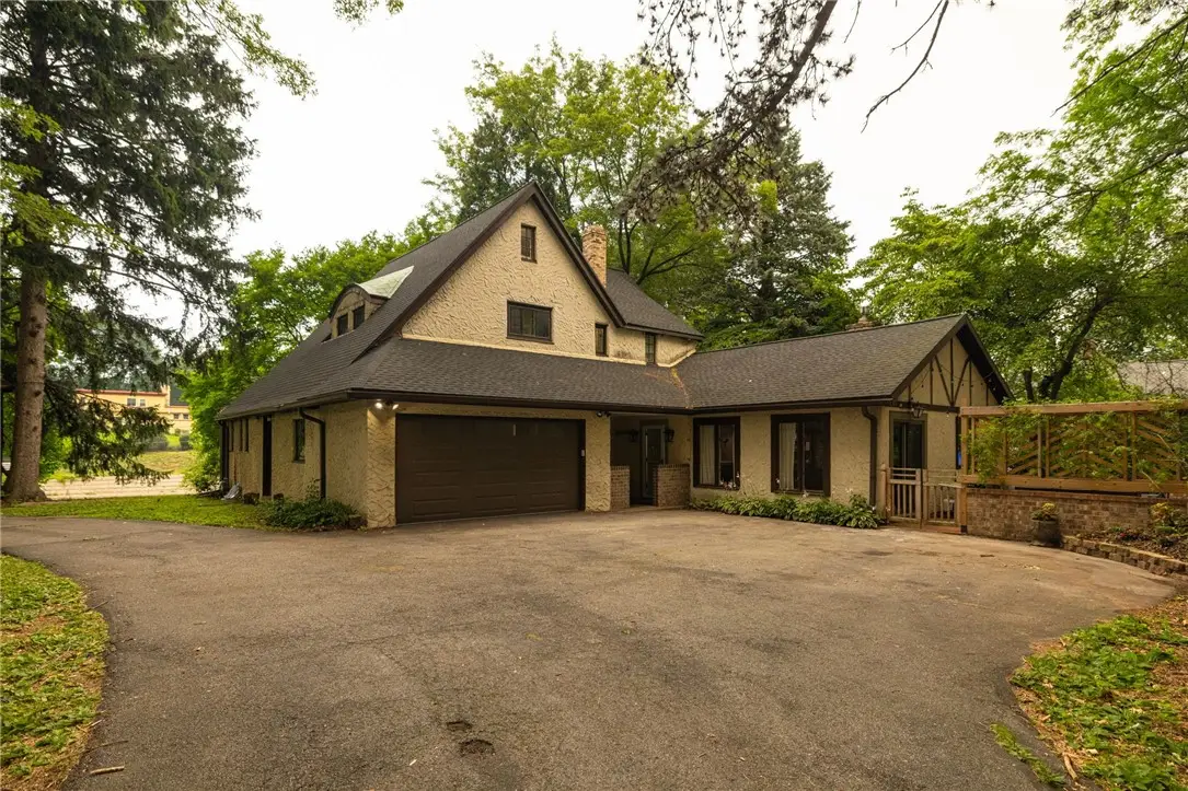 887 Titus Avenue, Irondequoit, NY 14617 - #1