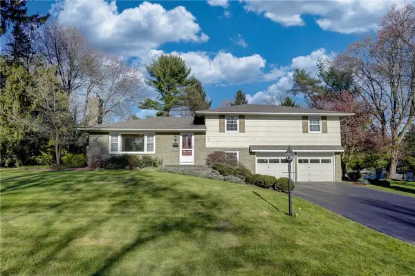 68 Hillcrest Drive, Penfield, NY 14526