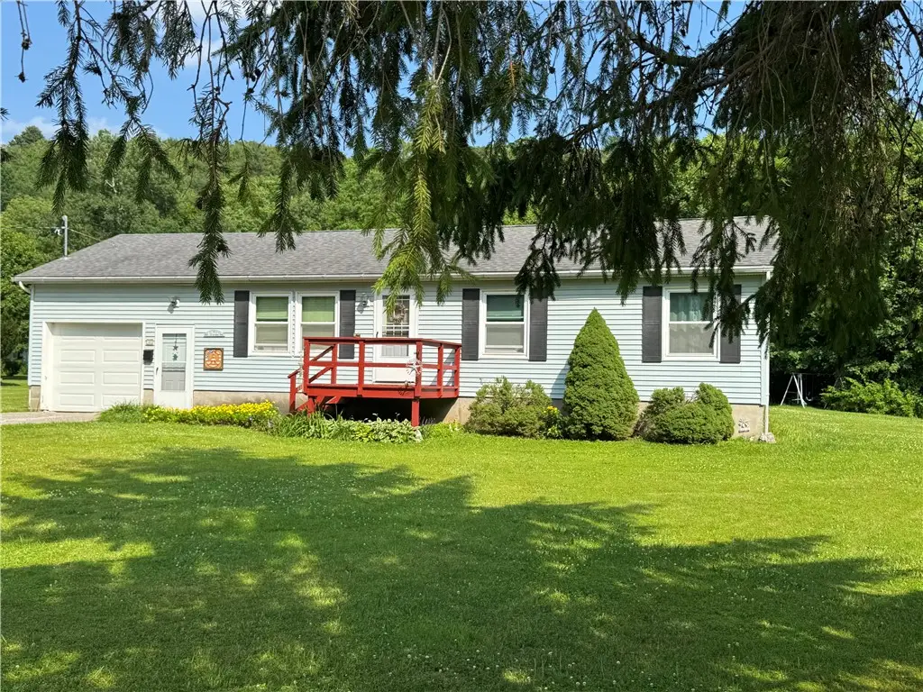32 River Street, Stamford, NY 12167 - #1