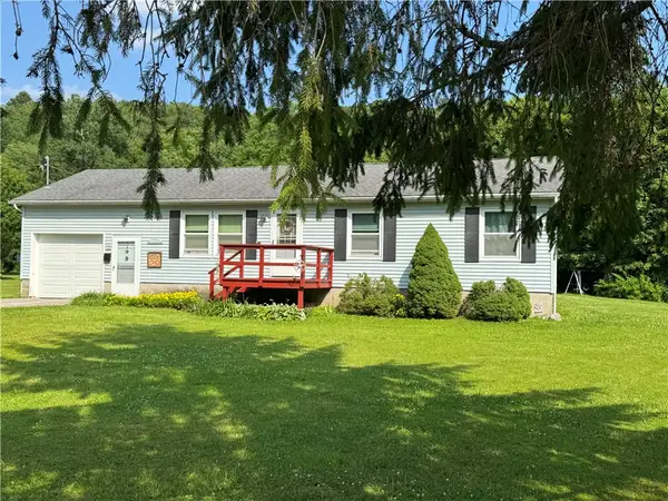 32 River Street, Stamford, NY 12167
