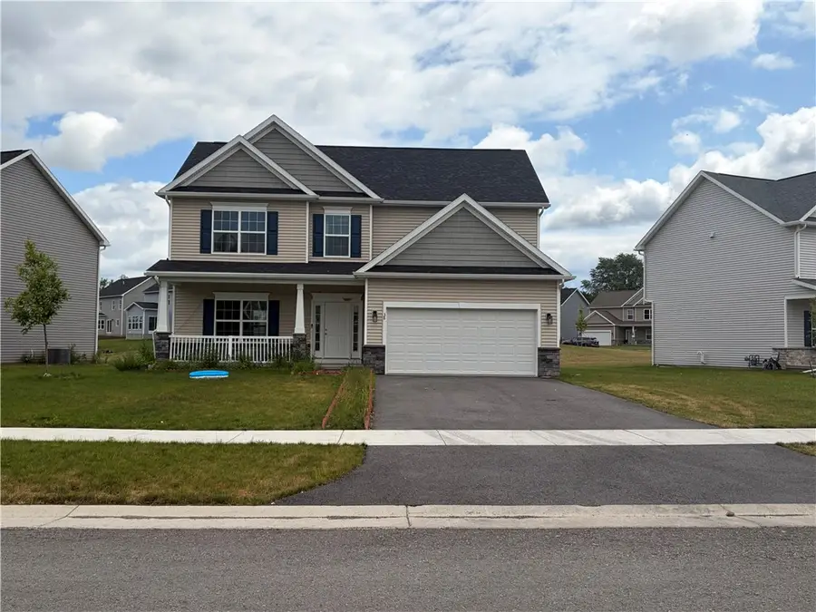 38 Kingsbarn Road, West Henrietta, NY 14586 - #2