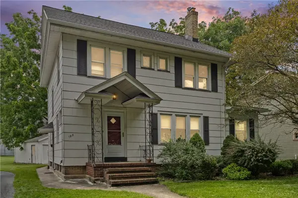 195 Saint Regis Drive S, Rochester, NY 14618