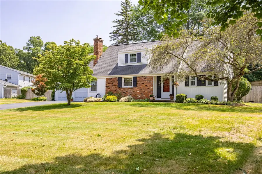 54 Parkridge Drive, Pittsford, NY 14534 - #2