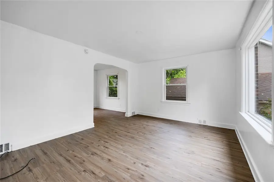 19 Dorbeth Road, Rochester, NY 14621 - #3