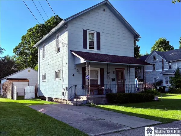 113 E James Street, Falconer, NY 14733