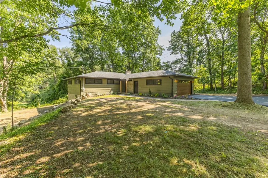 360 Thornell Road, Pittsford, NY 14534 - #3