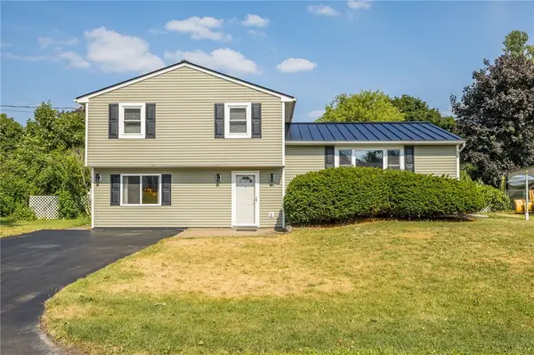56 Gannett Road, Farmington, NY 14425