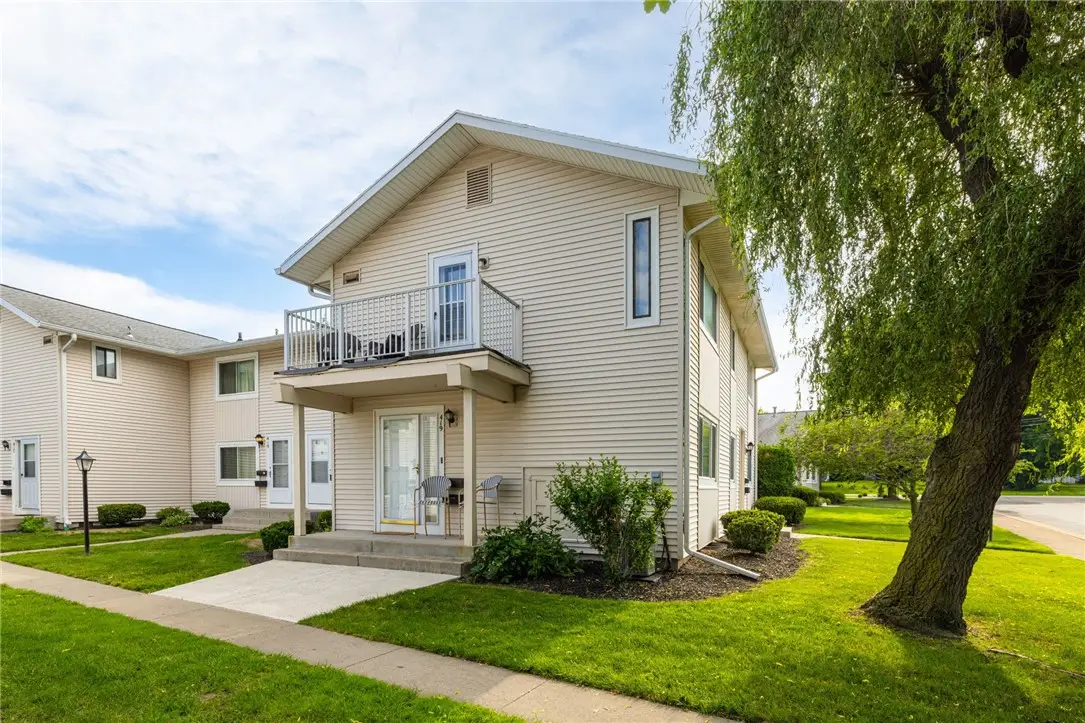 419 Eastbrooke Lane, Rochester, NY 14618 - #1
