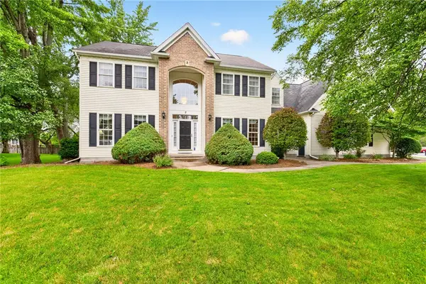 2 Angels Path, Webster, NY 14580