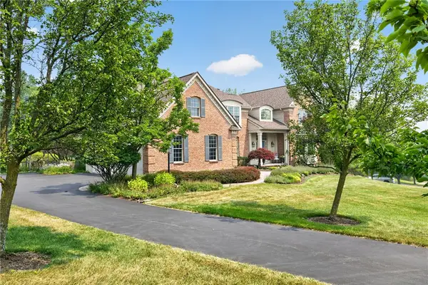 18 Sunrise Park, Pittsford, NY 14534