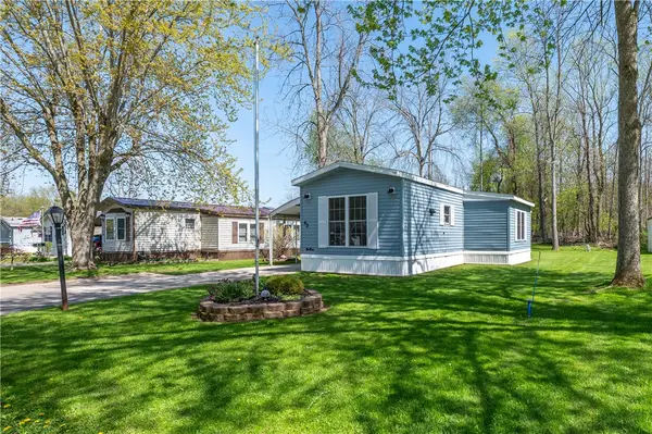 62 Beechwood Blvd, Albion, NY 14411