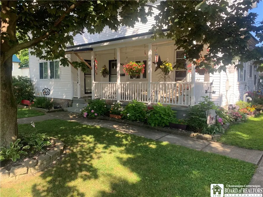285 W Main Street, Fredonia, NY 14063 - #2