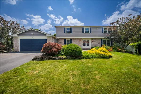 19 Warder Drive, Pittsford, NY 14534