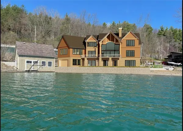 12036B W Lake Road #B, Hammondsport, NY 14840