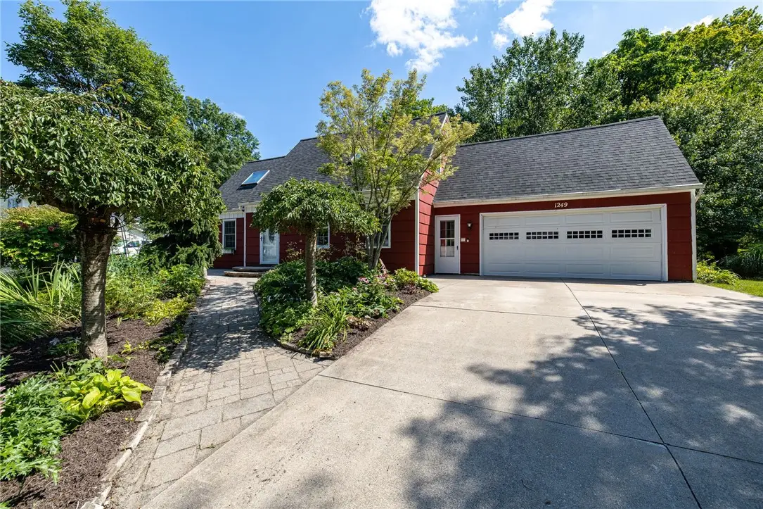 1249 Imperial Drive, Webster, NY 14580 - #1