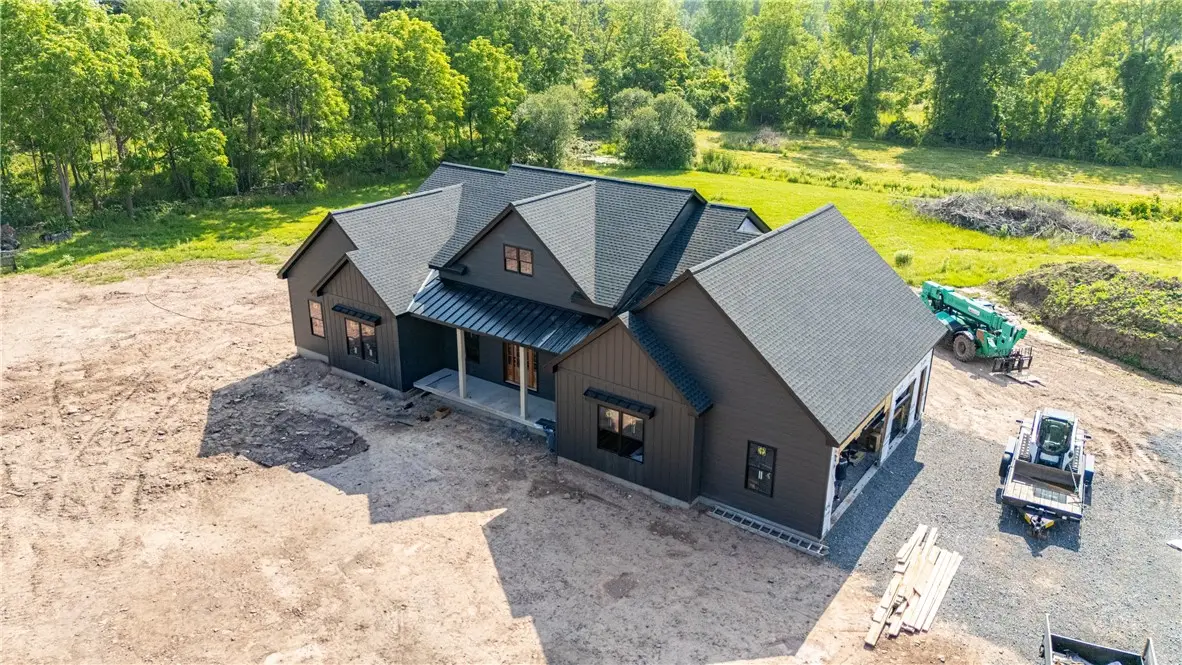 425 County Line Road, Webster, NY 14580 - #1