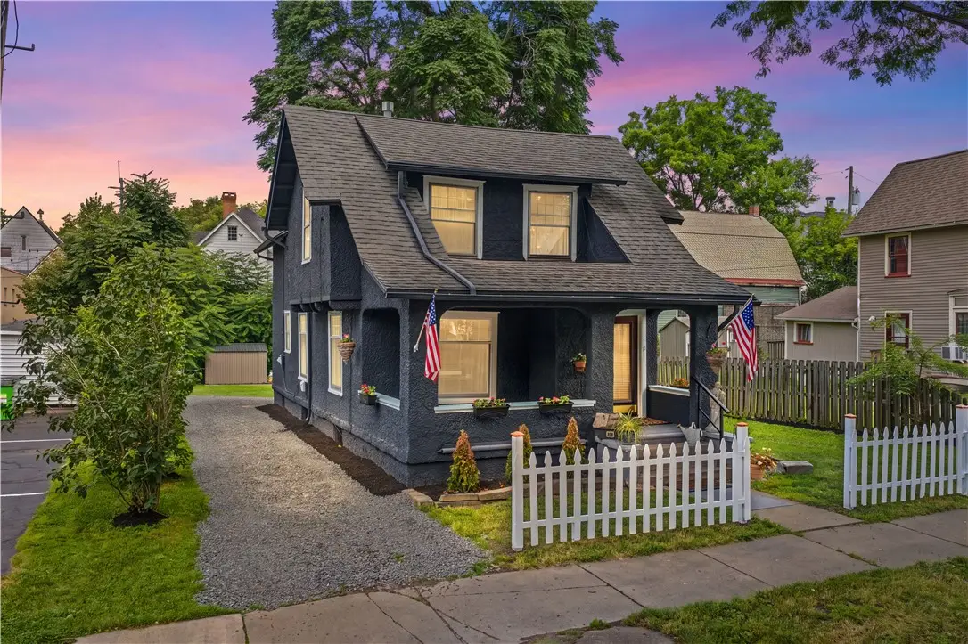 372 W Gray Street, Elmira, NY 14905 - #1