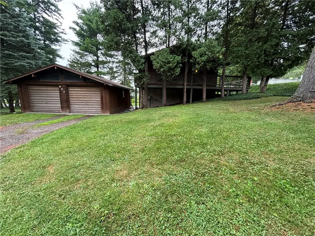 992 E Maple Avenue, Newark, NY 14513 - #1