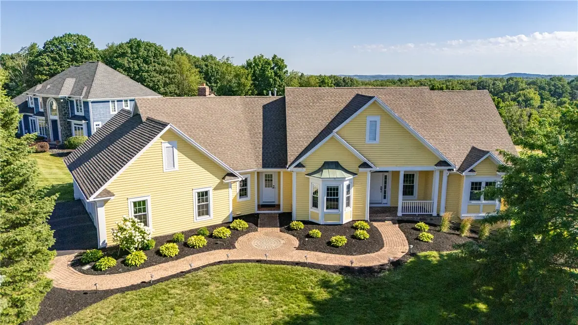 22 Cobblecreek Road, Victor, NY 14564 - #1