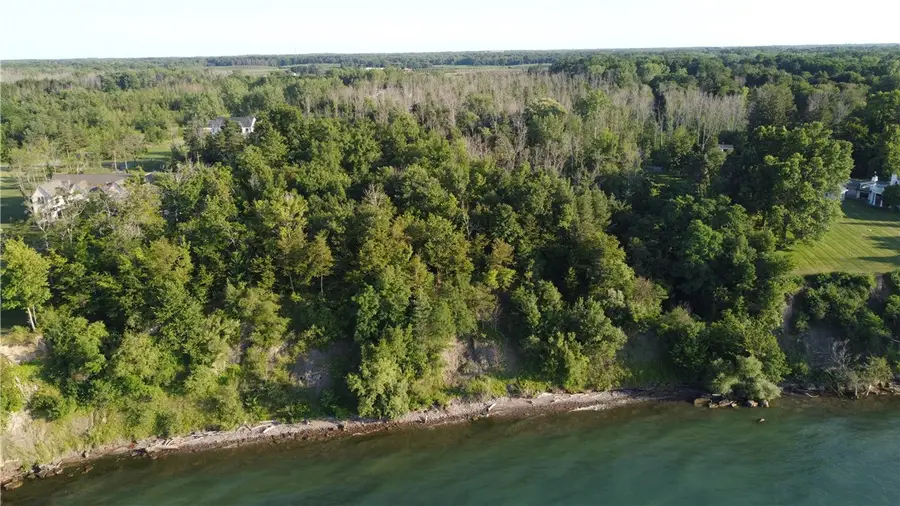 1828 Lake Road, Webster, NY 14580 - #2