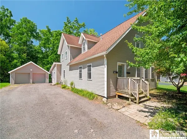24 Oak Street, Westfield, NY 14787