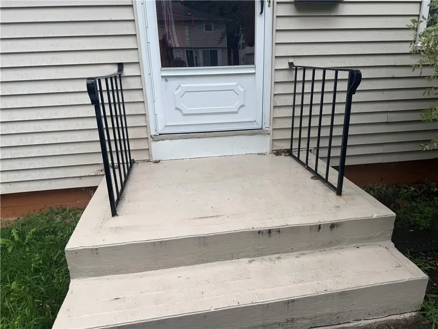 4 Bradfield St, Rochester, NY 14611 - #2