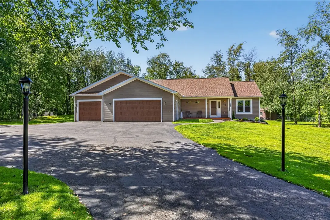 5983 Pease Road, Williamson, NY 14589 - #1